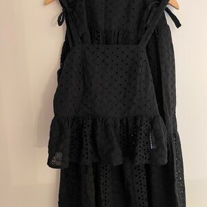 Black Eyelet Set